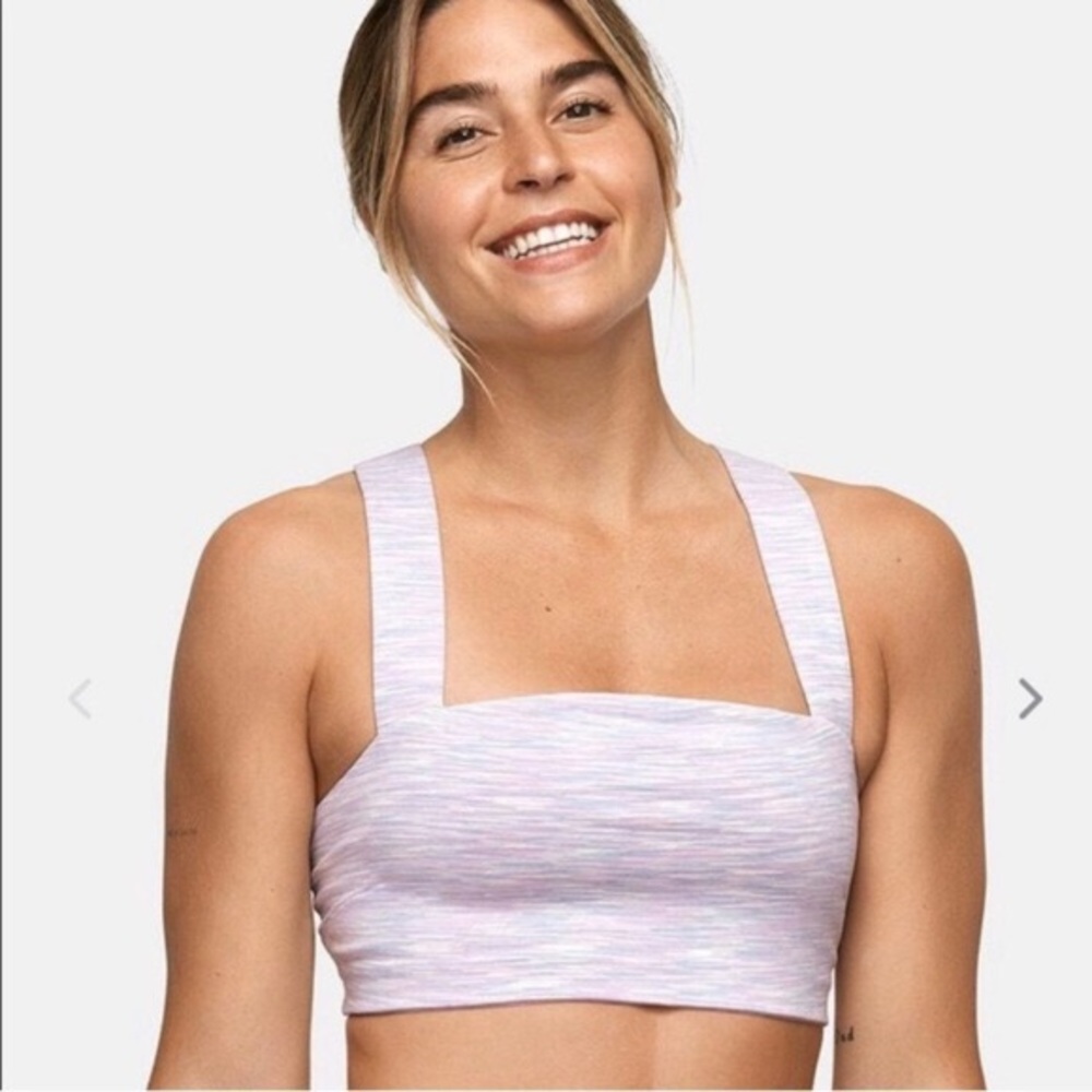 Outdoor Voiced FreeForm Sports Bra